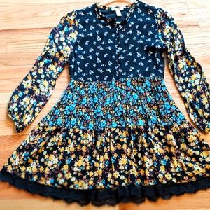 Flowy dress (Size S)